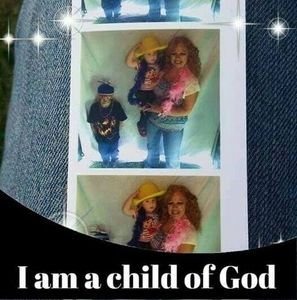 Meet your Posher, Sandi